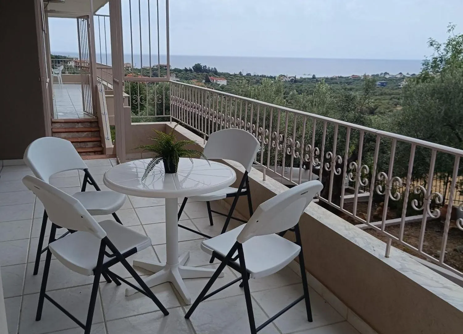 Semesterbostad Olive & Garden Villa Nea Moudhania